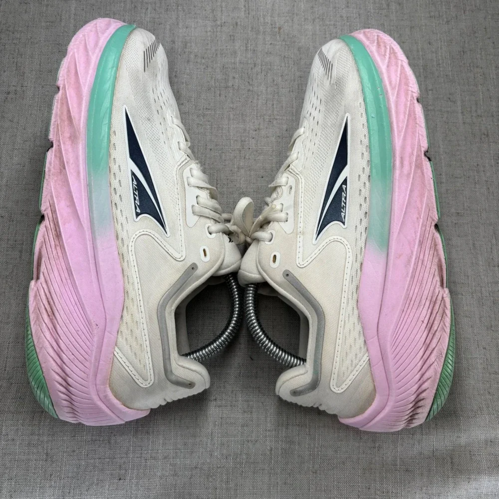 Altra Via Olympus Shoes White Pink Green Mesh Cushion Running Sneakers Size 9.5